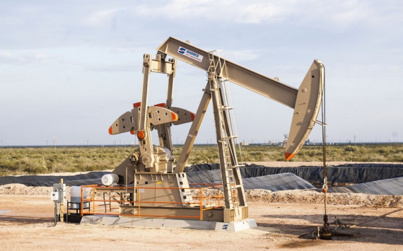 Казахстан считает справедливой цену на нефть в 65 долларов за баррель